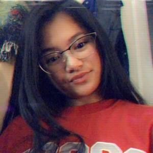 Meet your Posher, Shaina mae